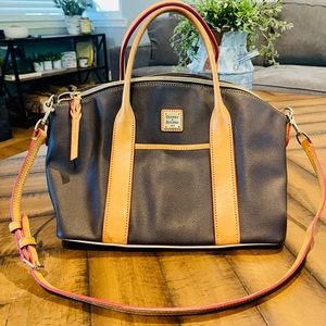 Dooney & Bourke bag